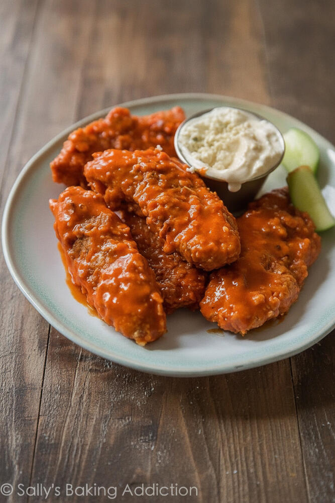 LUNCH-BUFFALO HOT TENDER