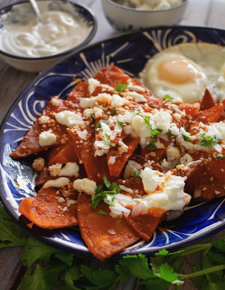LUNCH-CHILAQUILES