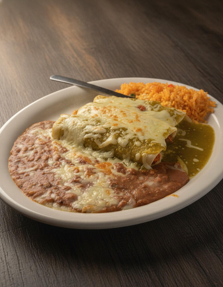 LUNCH-ENCHILADAS VERDES